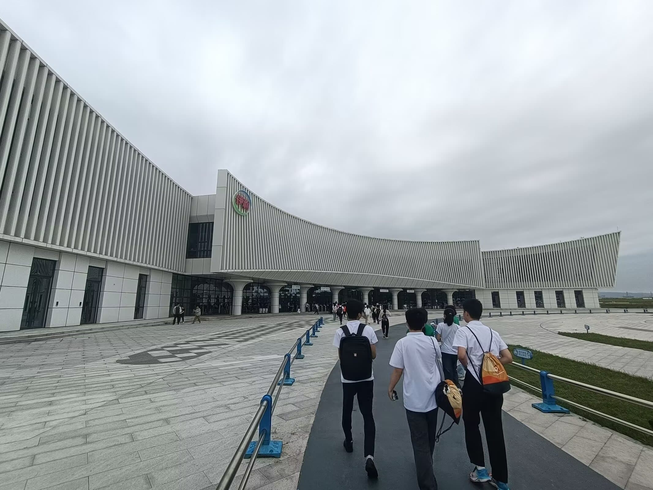 伊利